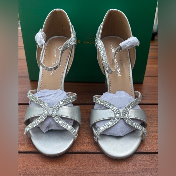 Lauren Lorraine Shoes - Lauren Lorraine Daisy Rhinestone Embellished Silver Strappy Heels Size 5.5, NIB